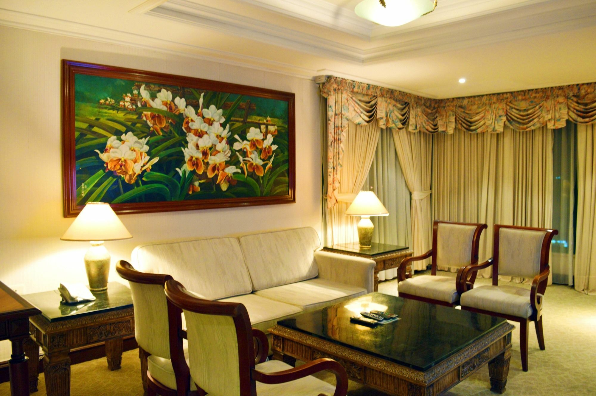 Grand Regal Hotel Davao Exterior foto